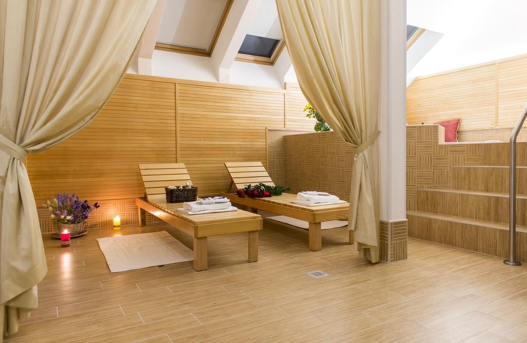 Boutique Seven Days Praha