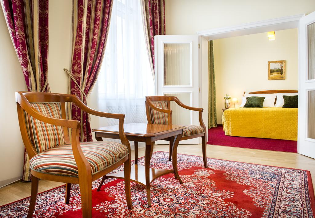 Boutique Seven Days 4* Praha